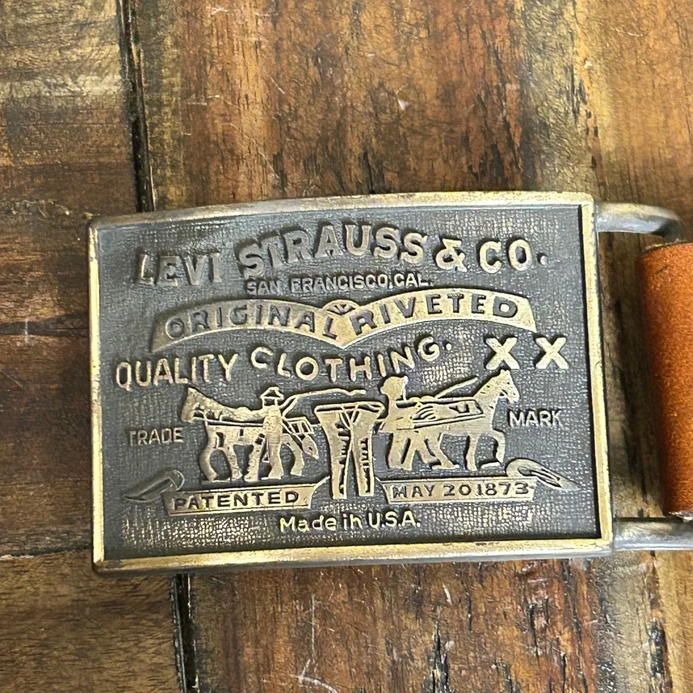Vintage Levi‎ Strauss Leather Belt w/ Horse Buckle – USA Made, Size 48